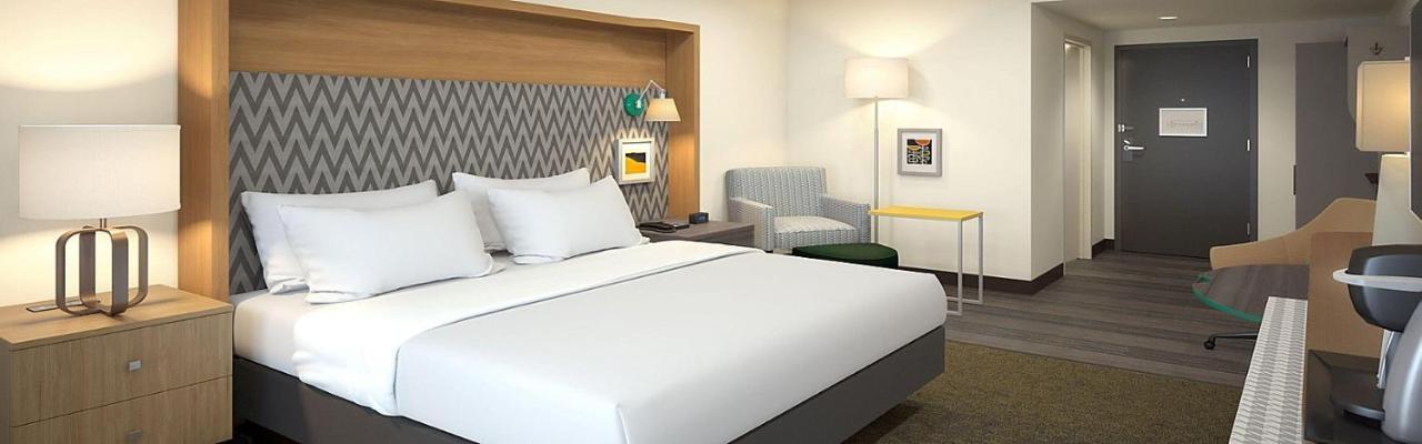 Holiday Inn Indianapolis - Airport Area N By Ihg Exterior photo